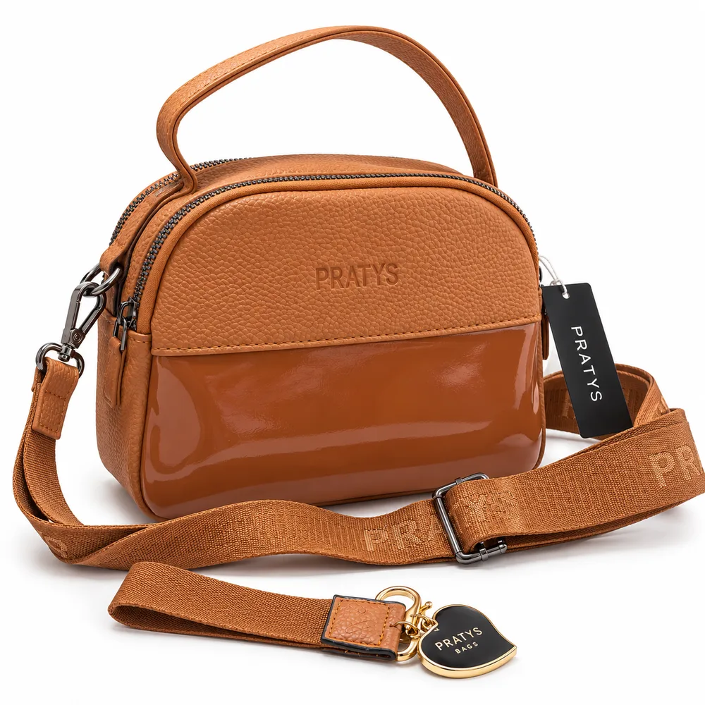 Cartera chica con franja acharolada